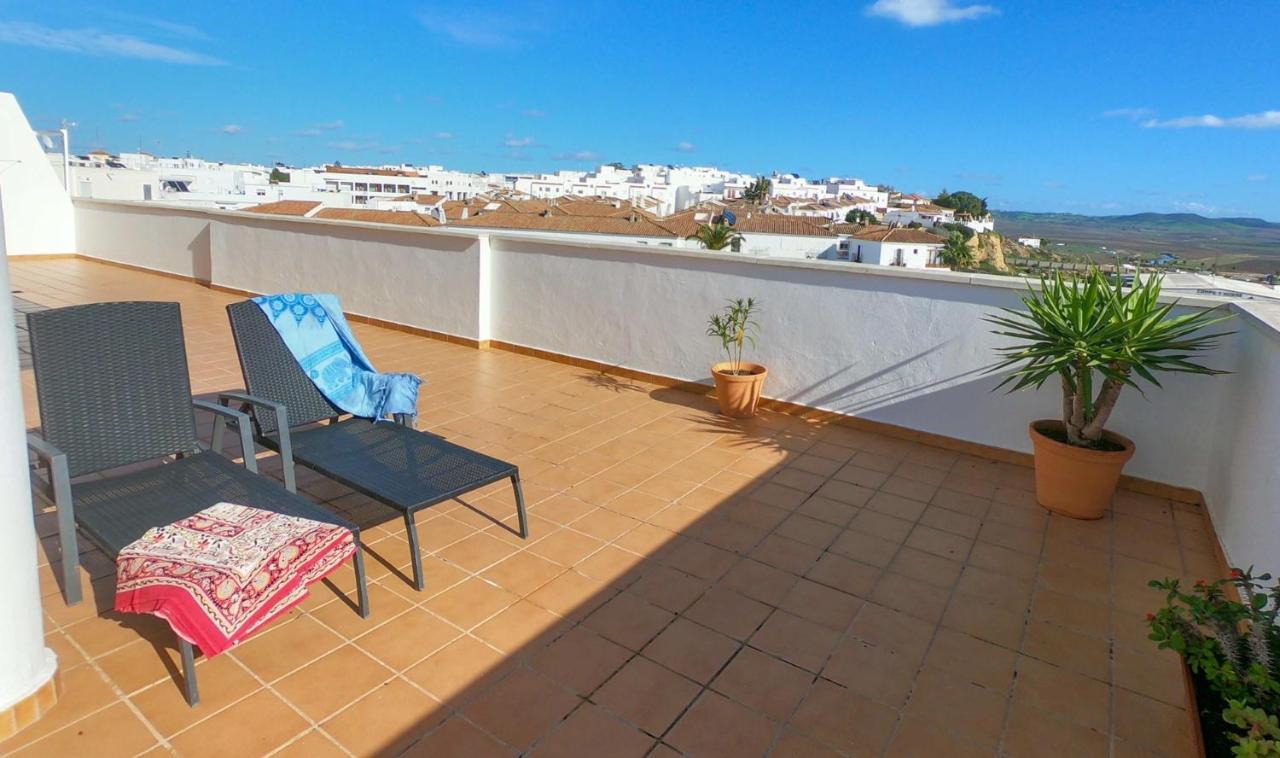 Terraza Trafalgar Apartamento Tipo Penthouse Con Enorme Terraza Y Vistas Al Mar Кониль-де-ла-Фронтера Экстерьер фото